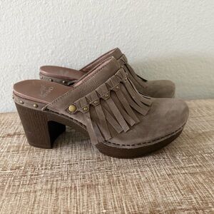Fringe Detail Taupe Clogs